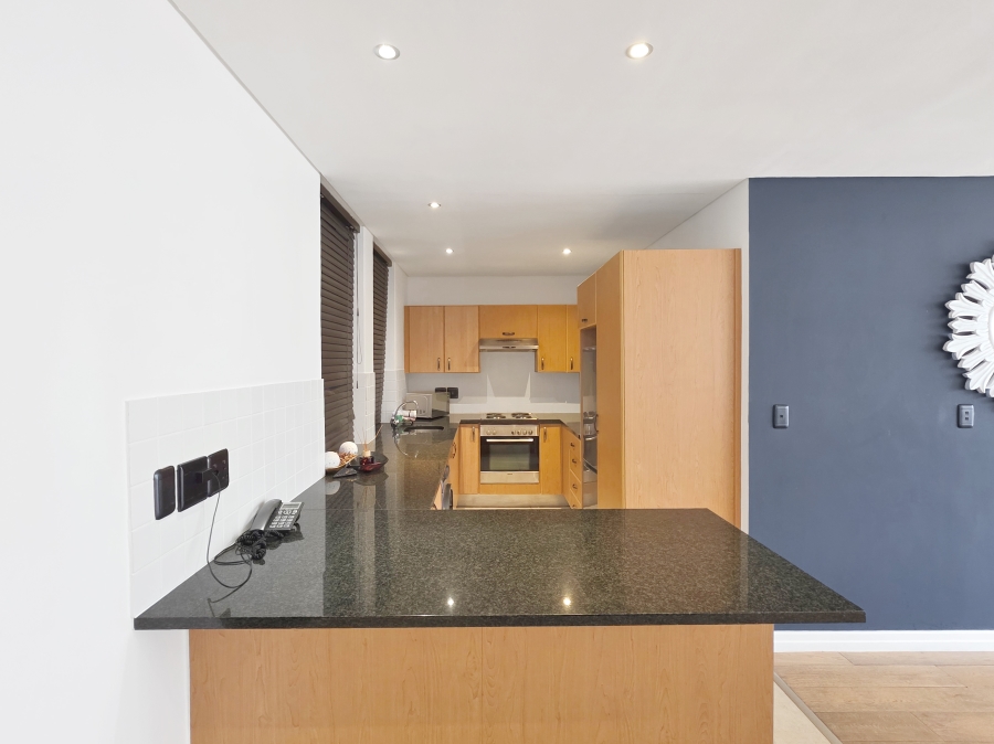 2 Bedroom Property for Sale in Cape Town City Centre Western Cape